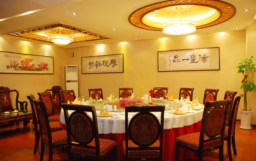 pokój w chińskiej restauracji