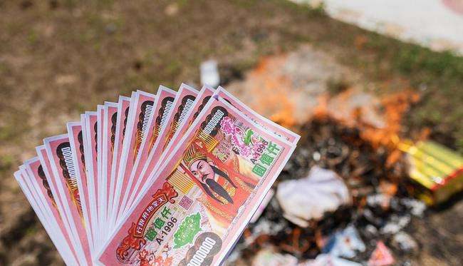 qingming chińskie święto zmarłych